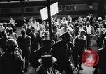 Immagine di Floyd Patterson Seattle Washington USA, 1957, secondo 9 filmato di repertorio 65675069549