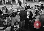 Immagine di Floyd Patterson Seattle Washington USA, 1957, secondo 10 filmato di repertorio 65675069549