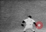 Immagine di New York Yankees vs Boston Red Sox Boston Massachusetts USA, 1957, secondo 21 filmato di repertorio 65675069551