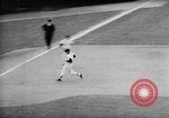 Immagine di New York Yankees vs Boston Red Sox Boston Massachusetts USA, 1957, secondo 46 filmato di repertorio 65675069551