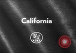 Immagine di Bernard giudice con la sua moderna geodetica casa dome California United States USA, 1962, secondo 3 filmato di repertorio 65675069563