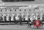 Image Hollywood Derby Inglewood California USA, 1962, de la seconde 13 séquences d'archives historiques vidéo 65675069566