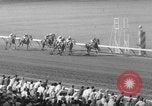 Image Hollywood Derby Inglewood California USA, 1962, de la seconde 26 séquences d'archives historiques vidéo 65675069566