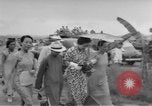 Immagine di Madame Chiang Kai-shek Chungking Cina, 1945, secondo 45 filmato di repertorio 65675069569