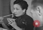 Standbild Madame Chiang Kai-shek Chungking China, 1945, aus Sekunde 50 historischem Filmmaterial Videoclip 65675069570