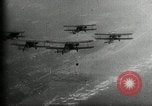 Standbild Bombe Mauna Loa Hawaii USA, 1935, aus Sekunde 31 historischem Filmmaterial Videoclip 65675069574