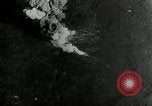 Standbild Bombe Mauna Loa Hawaii USA, 1935, aus Sekunde 43 historischem Filmmaterial Videoclip 65675069574