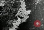 Standbild Bombe Mauna Loa Hawaii USA, 1935, aus Sekunde 54 historischem Filmmaterial Videoclip 65675069574