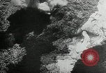 Standbild Bombe Mauna Loa Hawaii USA, 1935, aus Sekunde 56 historischem Filmmaterial Videoclip 65675069574