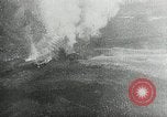 Standbild Bombe Mauna Loa Hawaii USA, 1935, aus Sekunde 61 historischem Filmmaterial Videoclip 65675069574