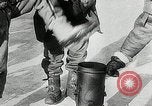 Standbild United States Army Besatzungsmitglieder Michigan United States USA, 1937, aus Sekunde 15 historischem Filmmaterial Videoclip 65675069575