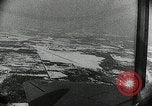 Standbild United States Army Besatzungsmitglieder Michigan United States USA, 1937, aus Sekunde 56 historischem Filmmaterial Videoclip 65675069575