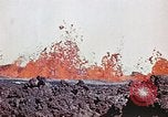 Standbild Mauna Loa Eruption Hawaii USA, 1942, aus Sekunde 31 historischem Filmmaterial Videoclip 65675069591