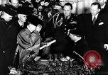 Immagine di Winston Churchill visite Westminster College Fulton Missouri USA, 1946, secondo 33 filmato di repertorio 65675069604