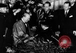 Immagine di Winston Churchill visite Westminster College Fulton Missouri USA, 1946, secondo 36 filmato di repertorio 65675069604