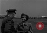 Immagine di Operazione Little Switch rilascio prigioniero Tokyo Giappone, 1953, secondo 8 filmato di repertorio 65675069612