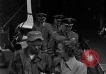 Immagine di Operazione Little Switch rilascio prigioniero Tokyo Giappone, 1953, secondo 27 filmato di repertorio 65675069612