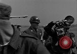 Immagine di Operazione Little Switch rilascio prigioniero Tokyo Giappone, 1953, secondo 37 filmato di repertorio 65675069612