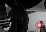 Standbild Operation Little Switch Rückführung Haneda Japan, 1953, aus Sekunde 39 historischem Filmmaterial Videoclip 65675069613
