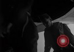 Standbild Operation Little Switch Rückführung Haneda Japan, 1953, aus Sekunde 45 historischem Filmmaterial Videoclip 65675069613