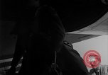 Standbild Operation Little Switch Rückführung Haneda Japan, 1953, aus Sekunde 54 historischem Filmmaterial Videoclip 65675069613