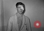 Immagine di I soldati feriti ricevono il premio Purple Heart Tokyo Giappone, 1953, secondo 30 filmato di repertorio 65675069617