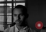 Immagine di I soldati feriti ricevono il premio Purple Heart Tokyo Giappone, 1953, secondo 58 filmato di repertorio 65675069617