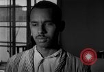 Immagine di I soldati feriti ricevono il premio Purple Heart Tokyo Giappone, 1953, secondo 60 filmato di repertorio 65675069617