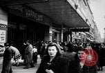 Immagine di Persone devono affrontare crisi L'Irlanda, 1944, secondo 34 filmato di repertorio 65675069622