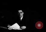 Immagine di Persone devono affrontare crisi L'Irlanda, 1944, secondo 54 filmato di repertorio 65675069622