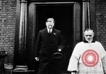 Immagine di Persone devono affrontare crisi L'Irlanda, 1944, secondo 59 filmato di repertorio 65675069622