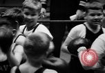Image championnat de boxe Annapolis Maryland USA, 1944, de la seconde 12 séquences d'archives historiques vidéo 65675069628