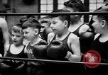 Image championnat de boxe Annapolis Maryland USA, 1944, de la seconde 13 séquences d'archives historiques vidéo 65675069628