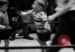 Image championnat de boxe Annapolis Maryland USA, 1944, de la seconde 25 séquences d'archives historiques vidéo 65675069628