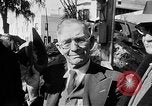 Image Hommes creusant pour pirate gold Florida United States USA, 1948, de la seconde 18 séquences d'archives historiques vidéo 65675069639