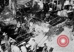 Image Hommes creusant pour pirate gold Florida United States USA, 1948, de la seconde 26 séquences d'archives historiques vidéo 65675069639