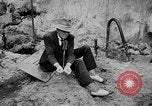 Image Hommes creusant pour pirate gold Florida United States USA, 1948, de la seconde 58 séquences d'archives historiques vidéo 65675069639