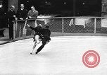 Immagine di Olympic Pattinaggio di Figura Team New York City USA, 1947, secondo 24 filmato di repertorio 65675069644