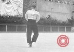 Immagine di Olympic Pattinaggio di Figura Team New York City USA, 1947, secondo 62 filmato di repertorio 65675069644