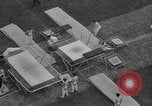 Immagine di Royal Air Force Team Regno Unito, 1964, secondo 48 filmato di repertorio 65675069653