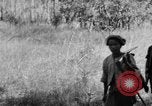 Immagine di I guerriglieri di etnia Karen Chaungtha Birmania, 1945, secondo 58 filmato di repertorio 65675069661