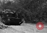 Standbild Karen Truppen Chaungtha Birma, 1945, aus Sekunde 26 historischem Filmmaterial Videoclip 65675069662