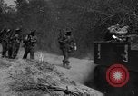 Standbild Karen Truppen Chaungtha Birma, 1945, aus Sekunde 48 historischem Filmmaterial Videoclip 65675069662