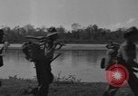 Standbild 19 Infanterie Division Birma, 1945, aus Sekunde 31 historischem Filmmaterial Videoclip 65675069668