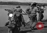 Standbild 19 Infanterie Division Birma, 1945, aus Sekunde 48 historischem Filmmaterial Videoclip 65675069668