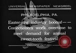 Standbild Vorbereitung der Ostereier Philadelphia Pennsylvania USA, 1932, aus Sekunde 1 historischem Filmmaterial Videoclip 65675069702