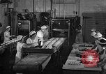 Standbild Vorbereitung der Ostereier Philadelphia Pennsylvania USA, 1932, aus Sekunde 19 historischem Filmmaterial Videoclip 65675069702