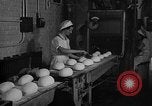 Standbild Vorbereitung der Ostereier Philadelphia Pennsylvania USA, 1932, aus Sekunde 24 historischem Filmmaterial Videoclip 65675069702
