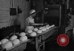 Standbild Vorbereitung der Ostereier Philadelphia Pennsylvania USA, 1932, aus Sekunde 26 historischem Filmmaterial Videoclip 65675069702