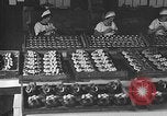 Standbild Vorbereitung der Ostereier Philadelphia Pennsylvania USA, 1932, aus Sekunde 40 historischem Filmmaterial Videoclip 65675069702